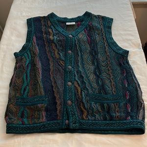 Coogi sweater vest mens XL. Button up and pockets